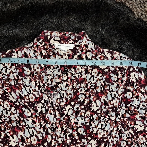 BeachLunchLounge Size S Red White Floral Print Button Down Shirt NWT ECO B38#4 - Picture 11 of 14